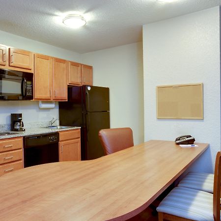 Candlewood Suites Chesapeake-Suffolk By Ihg Екстер'єр фото
