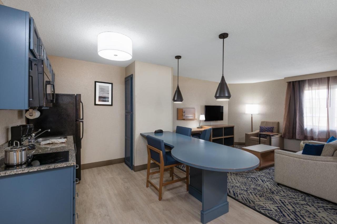 Candlewood Suites Chesapeake-Suffolk By Ihg Екстер'єр фото