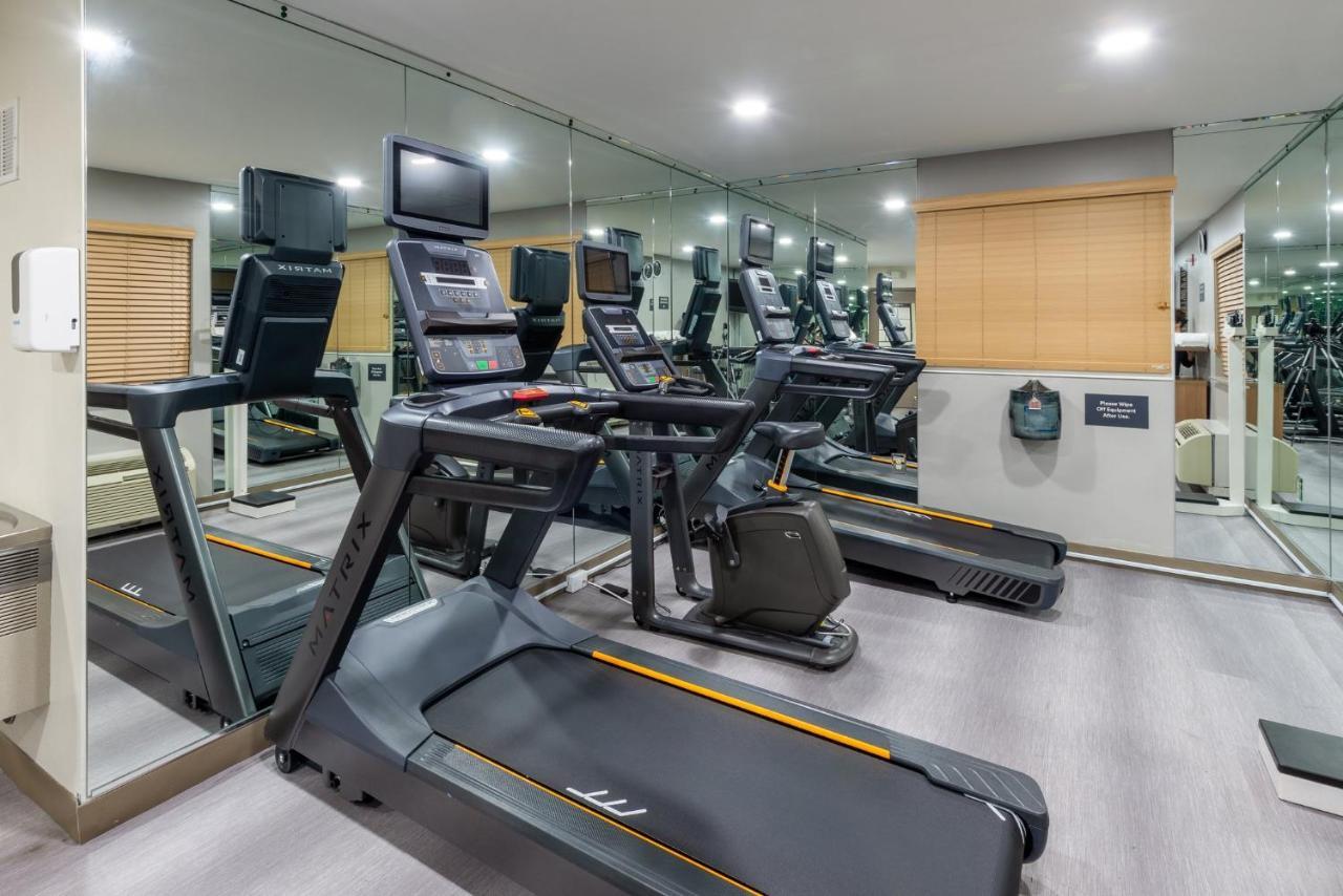 Candlewood Suites Chesapeake-Suffolk By Ihg Екстер'єр фото