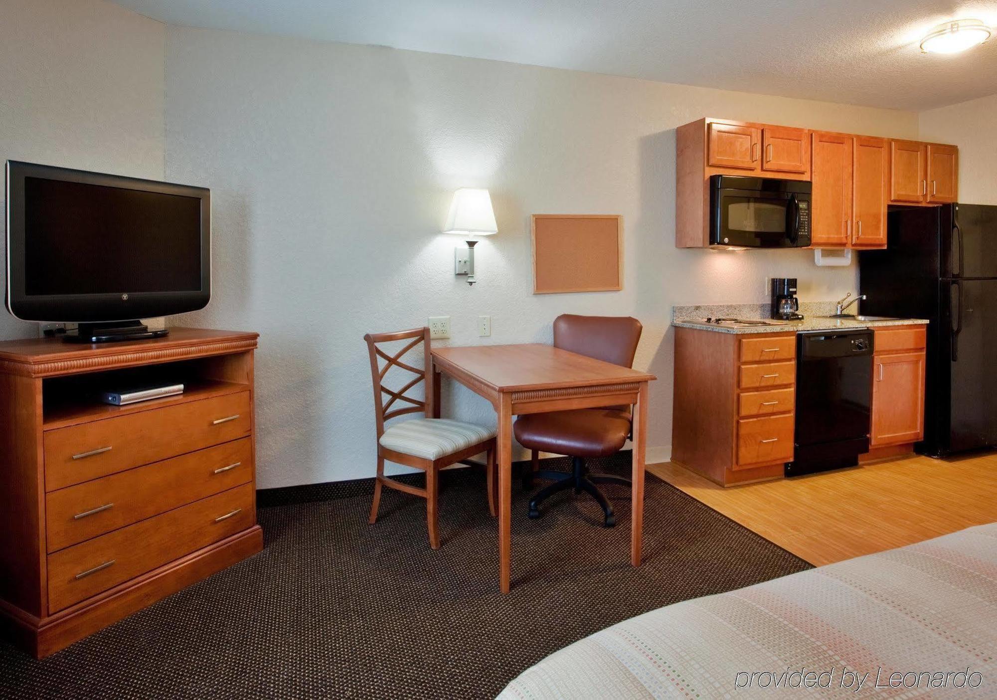 Candlewood Suites Chesapeake-Suffolk By Ihg Екстер'єр фото